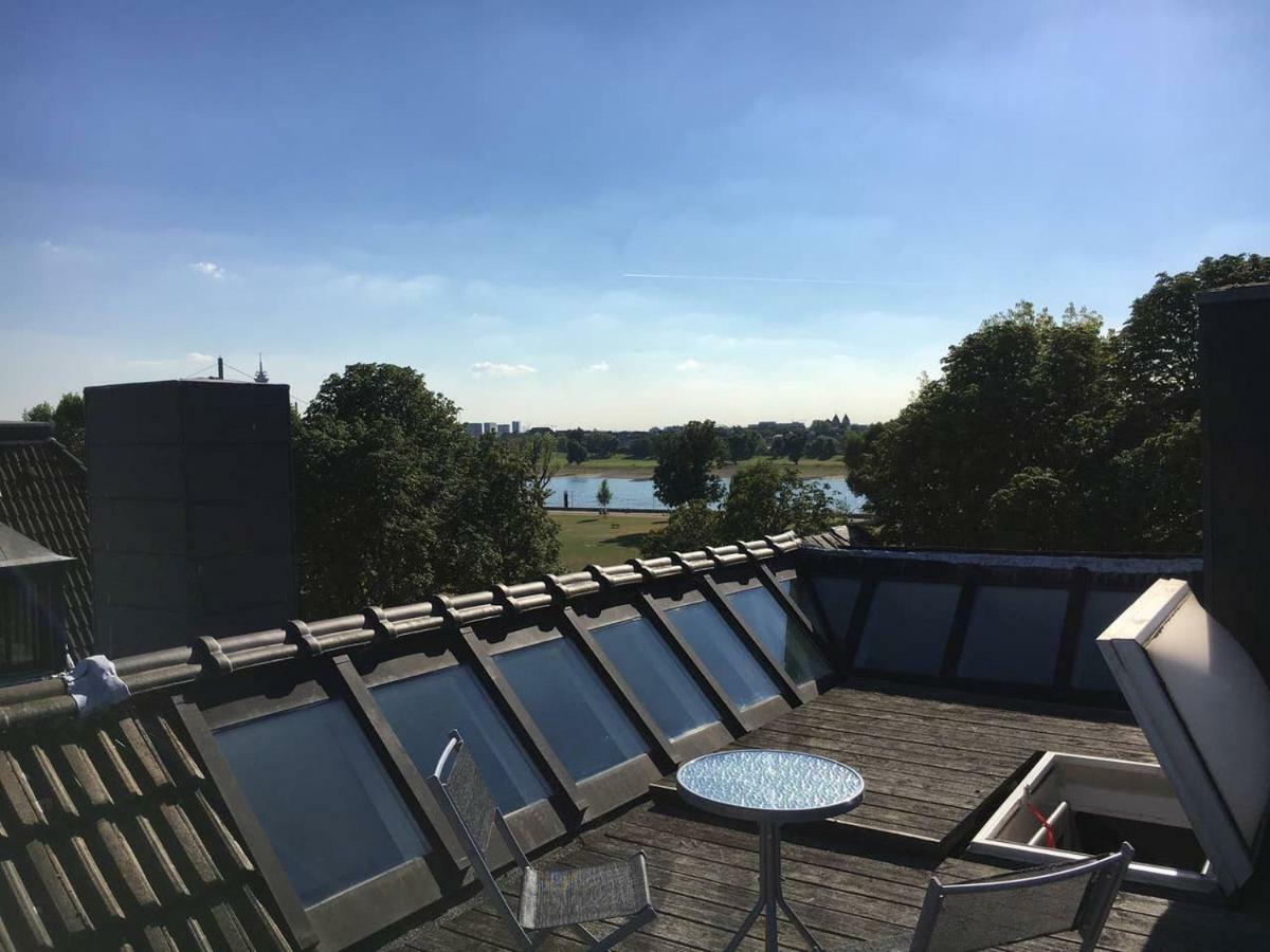 Luxury Rooftop Loft With River View 10Min To City Διαμέρισμα Ντίσελντορφ Εξωτερικό φωτογραφία